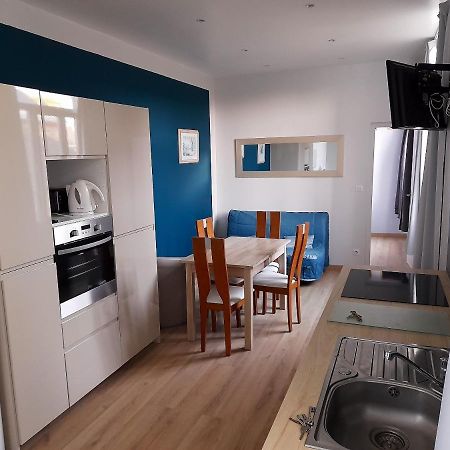 Appartement Ensoleille Et Calme A Saint Quay Portrieux 35 M² Parking 외부 사진